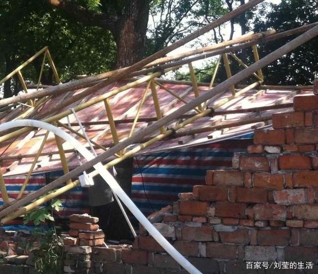 老小區(qū)拆了60平米怎么賠償濟(jì)南（在濟(jì)南，老小區(qū)拆除60平米的面積會(huì)按照什么標(biāo)準(zhǔn)進(jìn)行賠償？） 北京鋼結(jié)構(gòu)設(shè)計(jì)問(wèn)答