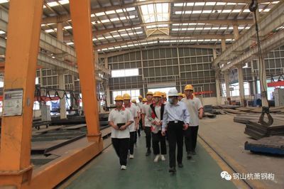 旋轉(zhuǎn)樓梯造型紙柱怎么做（制作旋轉(zhuǎn)樓梯造型紙柱需要準(zhǔn)備哪些材料？） 北京鋼結(jié)構(gòu)設(shè)計(jì)問答