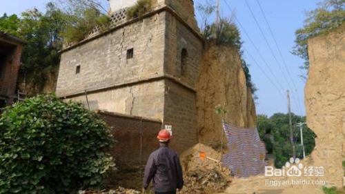 瓦房怎樣加固(農(nóng)村磚瓦房女兒墻加固方法) 結(jié)構(gòu)工業(yè)鋼結(jié)構(gòu)施工 第2張 瓦房怎樣加固(農(nóng)村磚瓦房女兒墻加固方法) 結(jié)構(gòu)工業(yè)鋼結(jié)構(gòu)施工 第2張