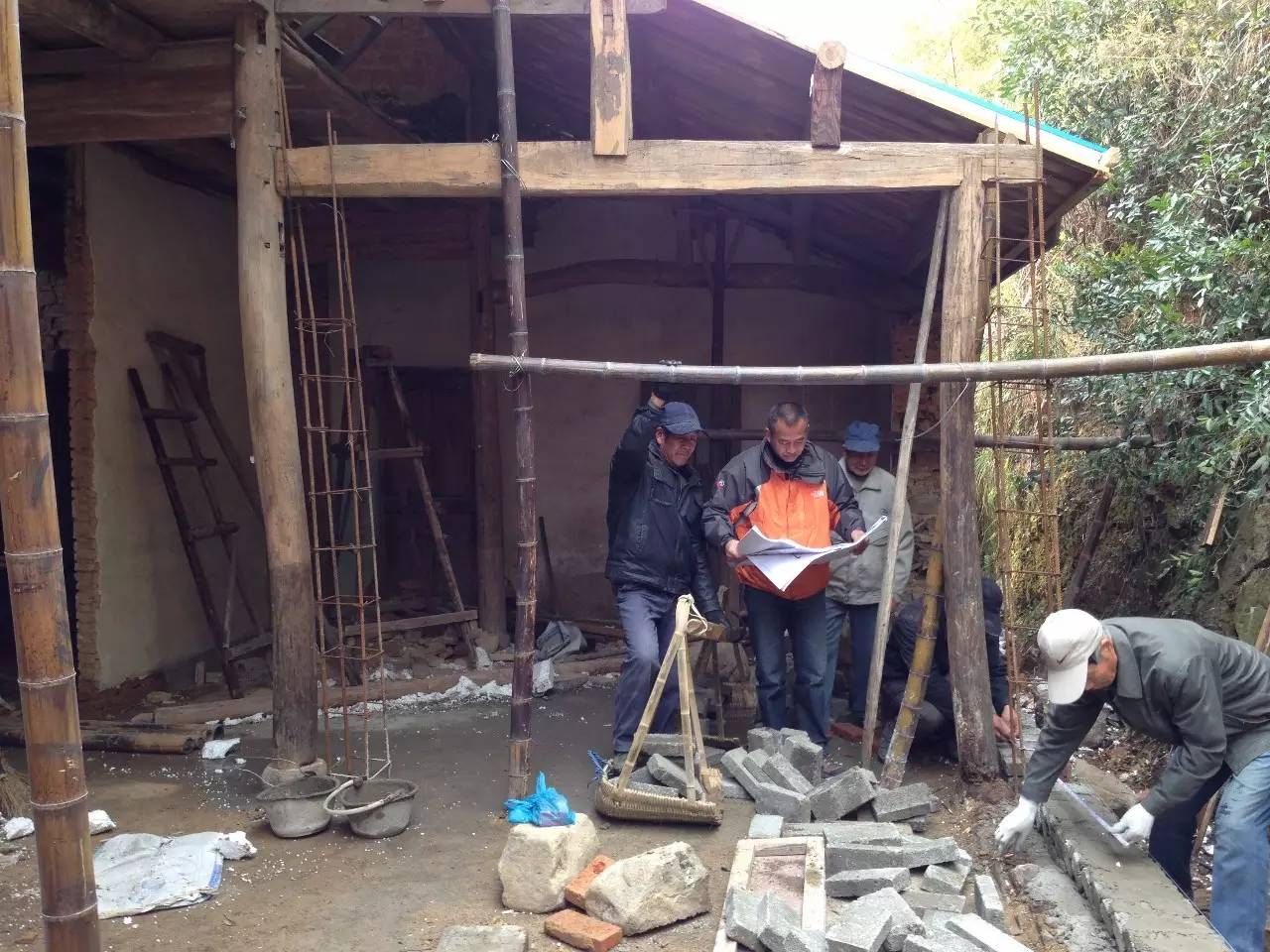 市政道路施工方案主要施工物資計劃表怎么填寫（在填寫市政道路施工方案主要施工物資計劃表時，我需要關(guān)注哪些關(guān)鍵信息？） 北京鋼結(jié)構(gòu)設(shè)計問答