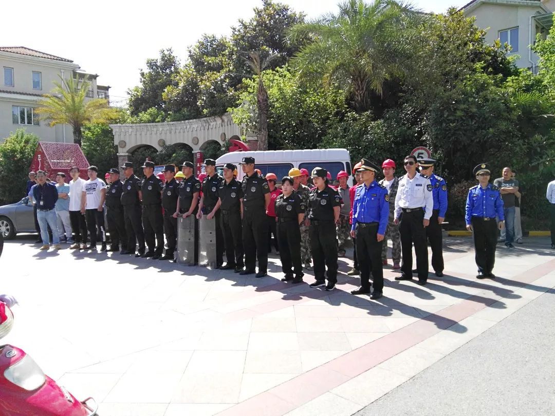 北京別墅區(qū)拆違工作怎么樣 裝飾幕墻設(shè)計(jì) 第5張 北京別墅區(qū)拆違工作怎么樣 裝飾幕墻設(shè)計(jì) 第5張