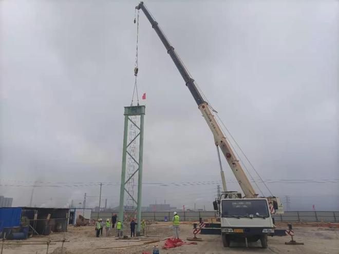 新疆鋁板廠李建平（新疆鋁板廠員工李建平在新疆鋁板廠的工作內(nèi)容是什么）