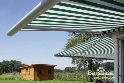 露臺伸縮折疊式陽光棚（露臺伸縮折疊式陽光棚安裝過程相對簡單過程相對簡單） 鋼結(jié)構(gòu)玻璃棧道施工 第5張