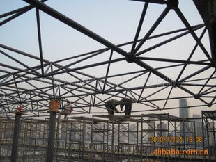 網(wǎng)架結(jié)構(gòu)屋頂多少錢(網(wǎng)架結(jié)構(gòu)屋頂造價的詳細解析) 建筑方案設(shè)計 第1張 網(wǎng)架結(jié)構(gòu)屋頂多少錢(網(wǎng)架結(jié)構(gòu)屋頂造價的詳細解析) 建筑方案設(shè)計 第1張