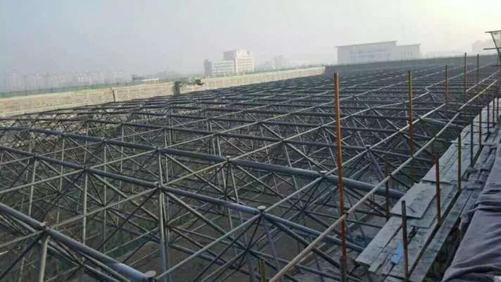 煤棚網(wǎng)架安裝方案滑移(煤棚網(wǎng)架滑移施工案例分析) 建筑消防施工 第1張 煤棚網(wǎng)架安裝方案滑移(煤棚網(wǎng)架滑移施工案例分析) 建筑消防施工 第1張