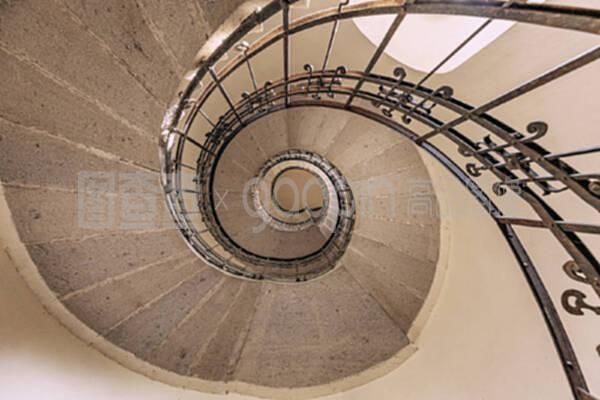 體育館使用規(guī)定標(biāo)準(zhǔn)（體育館開放時(shí)間是什么時(shí)候？）