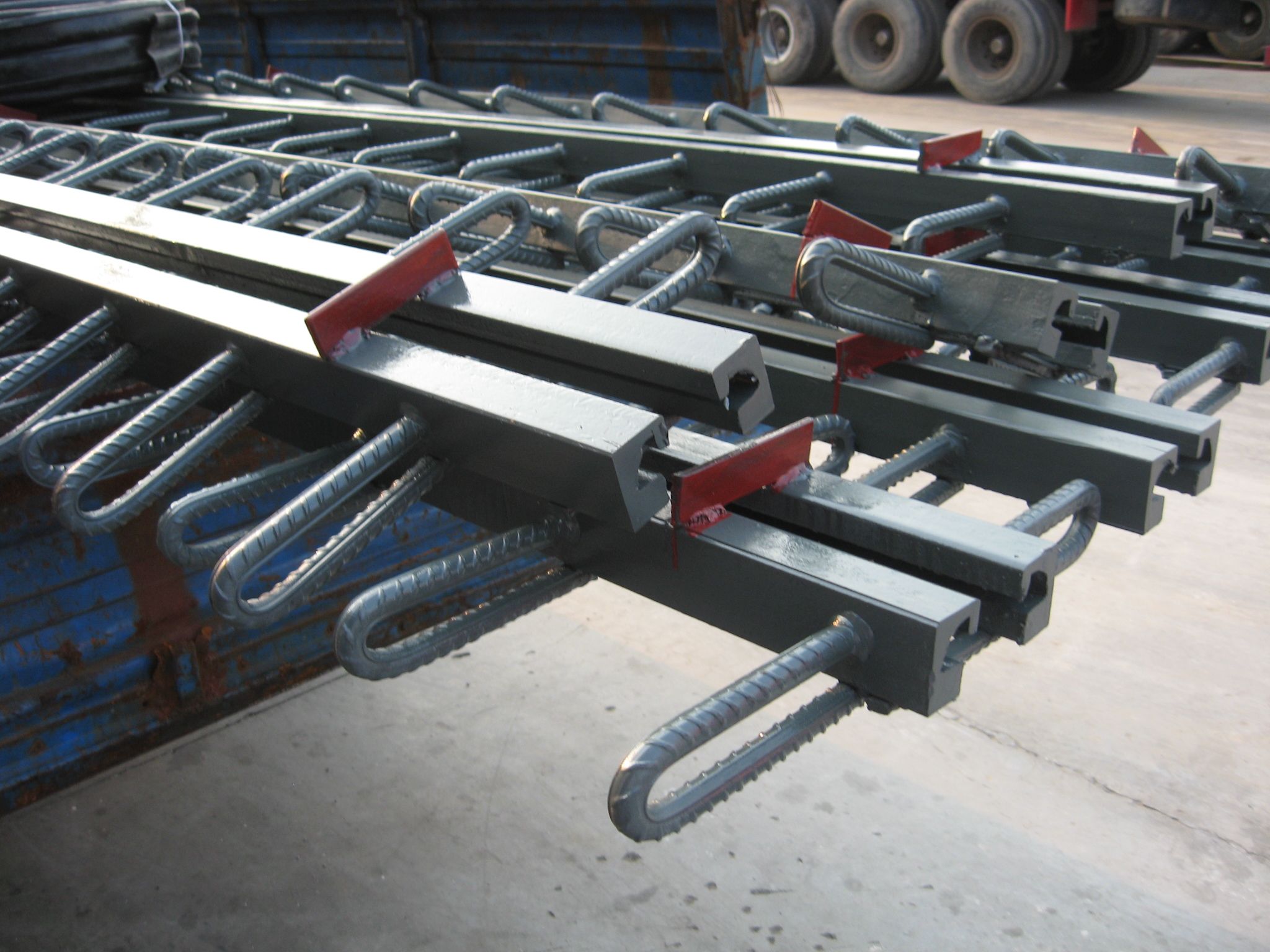 旋轉(zhuǎn)樓梯怎么放線（旋轉(zhuǎn)樓梯的放線步驟是什么如何確保旋轉(zhuǎn)樓梯的放線精確無(wú)誤）