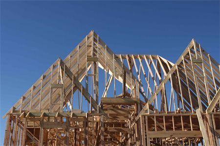 冷庫(kù)結(jié)構(gòu)設(shè)計(jì)規(guī)范（冷庫(kù)結(jié)構(gòu)設(shè)計(jì)中，如何確保冷庫(kù)的隔熱性能和能效？）