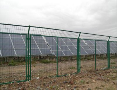 屋頂光伏施工安全網(wǎng)使用標(biāo)準(zhǔn)（屋頂光伏施工安全保障） 鋼結(jié)構(gòu)門式鋼架施工 第5張