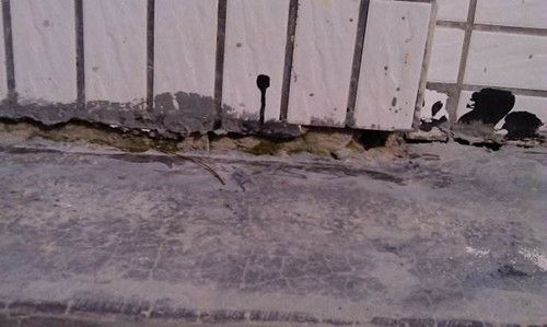 地基下沉修復方案（地基下沉修復方案：水泥灌漿加固效果如何，頂升糾偏適用場景分析） 鋼結(jié)構(gòu)玻璃棧道施工 第3張