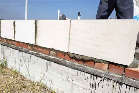 磚混結構地圈梁下面是什么 鋼結構玻璃棧道設計 第1張 磚混結構地圈梁下面是什么 鋼結構玻璃棧道設計 第1張