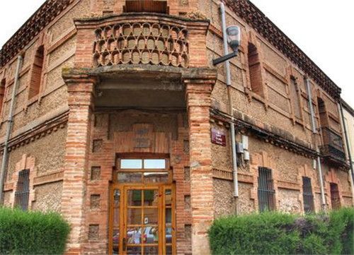 柱子用磚頭砌能承重 鋼結構鋼結構螺旋樓梯施工 第4張