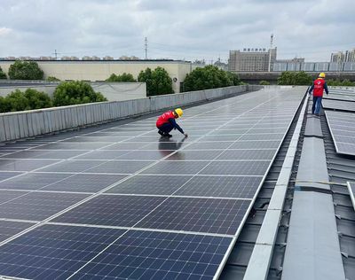 光伏屋頂加固2023規(guī)范要求是什么呢（光伏屋頂加固2023年的規(guī)范要求光伏電池板傾斜角度優(yōu)化） 全國鋼結構廠 第2張