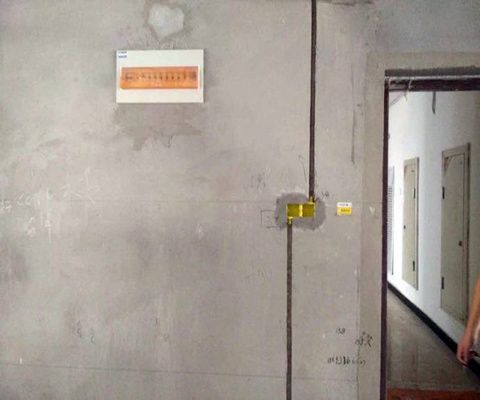 承重墻紅磚部分開水槽（開槽施工安全注意事項） 鋼結(jié)構(gòu)跳臺設(shè)計 第5張