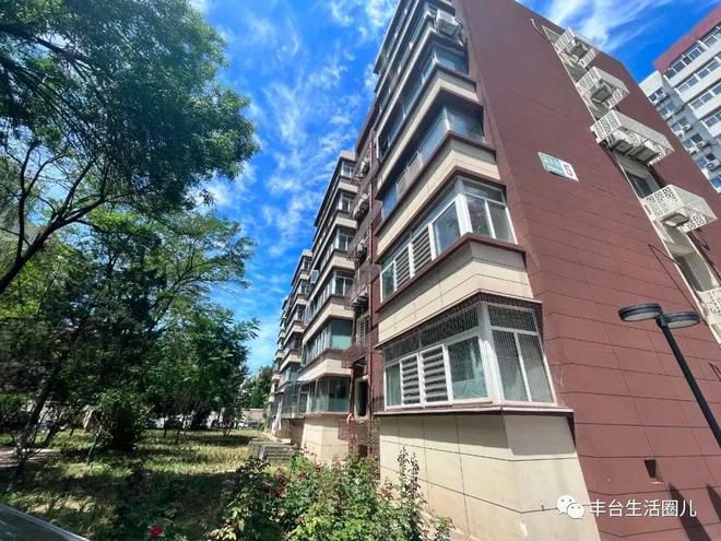 樓體改造設(shè)計(jì)（樓體改造設(shè)計(jì)關(guān)鍵點(diǎn)） 鋼結(jié)構(gòu)鋼結(jié)構(gòu)螺旋樓梯設(shè)計(jì) 第1張