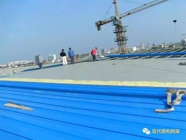 鋼結(jié)構(gòu)彩板施工方案（鋼結(jié)構(gòu)彩板施工） 結(jié)構(gòu)砌體施工 第5張