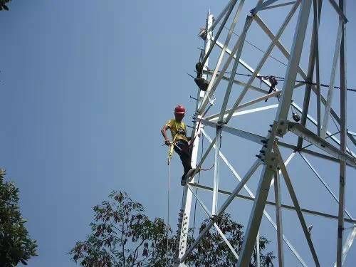 鋼結(jié)構(gòu)構(gòu)造要求的理解 鋼結(jié)構(gòu)網(wǎng)架施工 第2張