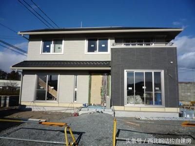 山東彩鋼房廠家直銷電話號碼（請問貴公司提供的山東彩鋼房有哪些特點和優(yōu)勢和優(yōu)勢）