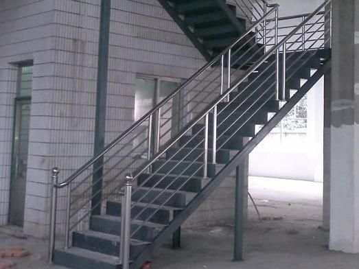 鋼結(jié)構(gòu)樓梯包工價(jià)格 結(jié)構(gòu)砌體施工 第1張