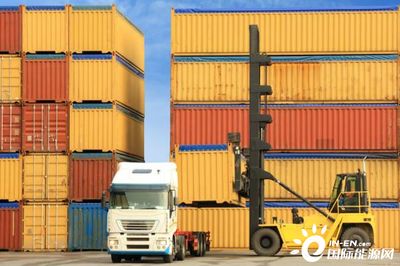 學(xué)校操場設(shè)計(jì)方案模板怎么寫（學(xué)校操場的設(shè)計(jì)需要考慮哪些關(guān)鍵因素以確保夜間運(yùn)動的安全和舒適）