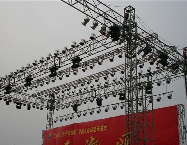 舞臺搭建結(jié)構(gòu)設(shè)計（舞臺搭建結(jié)構(gòu)設(shè)計的詳細(xì)介紹） 全國鋼結(jié)構(gòu)廠 第3張