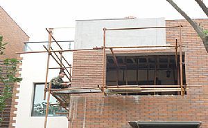 露臺鋼結(jié)構(gòu)還是混凝土（如何選擇露臺搭建材料） 結(jié)構(gòu)機械鋼結(jié)構(gòu)施工 第1張