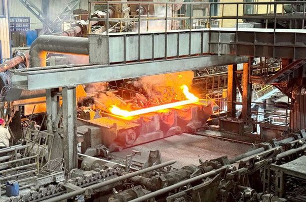 包鋼特種鋼管生產(chǎn)流程詳解 鋼結(jié)構(gòu)鋼結(jié)構(gòu)螺旋樓梯設(shè)計(jì) 第6張