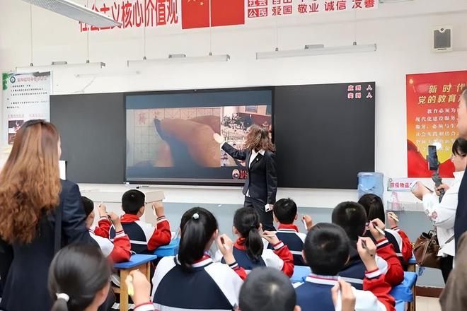 老小區(qū)拆了60平米怎么賠償濟(jì)南（濟(jì)南在老小區(qū)拆除60平米的補(bǔ)償標(biāo)準(zhǔn)是什么？） 北京鋼結(jié)構(gòu)設(shè)計問答