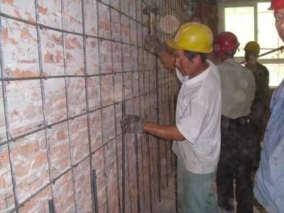 包鋼板加固施工安全教育培訓(xùn)內(nèi)容 鋼結(jié)構(gòu)鋼結(jié)構(gòu)停車場(chǎng)設(shè)計(jì) 第1張