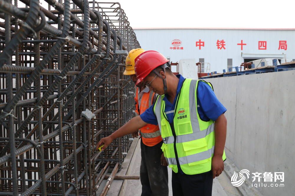 建筑集裝箱的尺寸和施工工藝（建筑集裝箱的尺寸和施工工藝的詳細(xì)介紹） 鋼結(jié)構(gòu)有限元分析設(shè)計(jì) 第1張