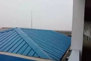 彩鋼瓦造型房效果圖片（彩鋼瓦造型房效果圖） 鋼結構玻璃棧道施工 第3張