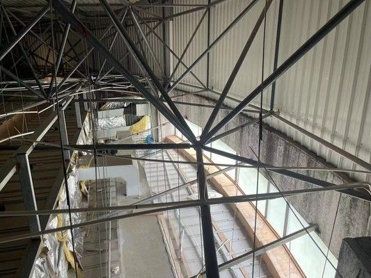 大跨度鋼結(jié)構(gòu)建筑檢測要求（大跨度鋼結(jié)構(gòu)建筑檢測要求主要包括以下幾個方面） 鋼結(jié)構(gòu)玻璃棧道設(shè)計 第1張