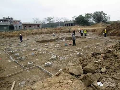 地基處理與加固的施工方案（地基處理與加固施工方案） 鋼結(jié)構(gòu)門式鋼架施工 第5張