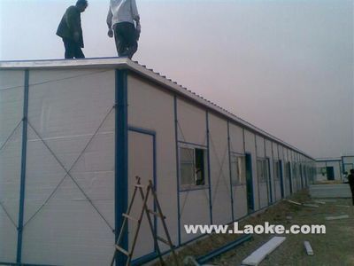 彩鋼房屋頂（彩鋼屋頂選購(gòu)注意事項(xiàng)彩鋼屋頂防銹處理技巧） 裝飾家裝設(shè)計(jì) 第1張