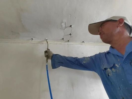 房頂怎么加固不漏水（屋頂加固以防止漏水是一個(gè)涉及多個(gè)步驟的過程） 鋼結(jié)構(gòu)蹦極施工 第5張