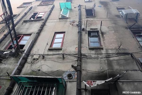 冷庫施工單位資質(zhì)要求是什么內(nèi)容（冷庫施工單位資質(zhì)要求）