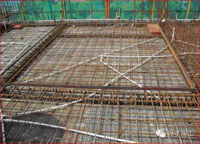 樓板厚度標(biāo)準(zhǔn) 2018（住宅樓板厚度標(biāo)準(zhǔn)不應(yīng)小于8厘米，樓板厚度檢測方法介紹） 鋼結(jié)構(gòu)桁架施工 第5張