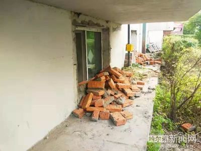 有人舉報我敲了承重墻怎么辦樓（華律網(wǎng)律師指出敲了承重墻的法律責(zé)任和可能面臨的法律后果） 鋼結(jié)構(gòu)有限元分析設(shè)計(jì) 第1張