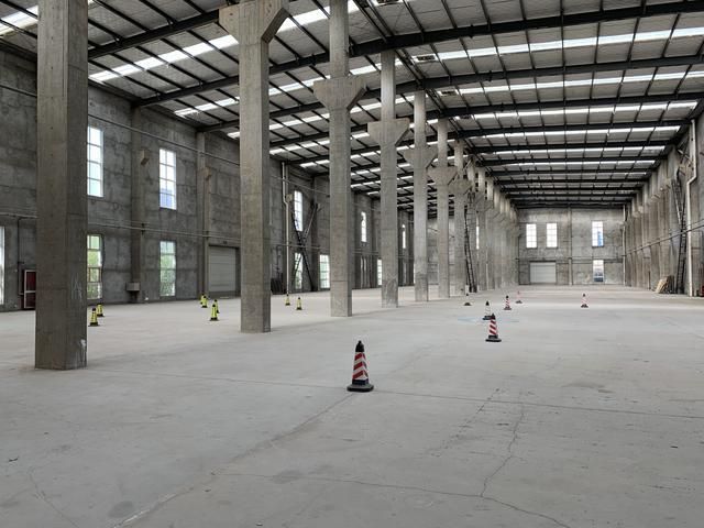 上海倉庫130億（上海倉庫存儲能力是多少？） 北京鋼結(jié)構(gòu)設(shè)計問答