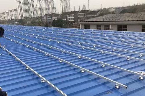 彩鋼瓦房使用年限（彩鋼瓦房使用年限一般在10-15年左右） 裝飾家裝設計 第2張