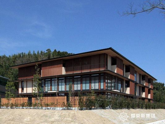 木結(jié)構(gòu)房屋的防火措施（現(xiàn)代木結(jié)構(gòu)建筑的防火保護(hù)措施如何做） 結(jié)構(gòu)電力行業(yè)施工 第2張