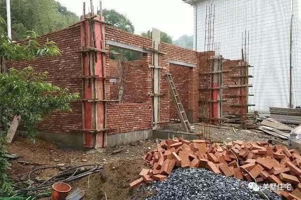 冷庫安裝教程圖片（冷庫安裝教程圖片中,如何確保制冷系統(tǒng)的正確連接?） 北京鋼結(jié)構(gòu)設(shè)計問答