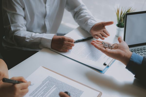 房屋質(zhì)量問題專業(yè)鑒定機(jī)構(gòu)（如何選擇房屋質(zhì)量問題鑒定機(jī)構(gòu)） 結(jié)構(gòu)地下室設(shè)計(jì) 第1張