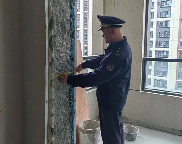 城管承重墻處理流程鑒定（城管處理承重墻的鑒定流程） 鋼結(jié)構(gòu)鋼結(jié)構(gòu)螺旋樓梯設(shè)計 第5張