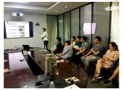 碳纖維施工技術(shù)培訓(xùn)課程（碳纖維施工技術(shù)培訓(xùn)課程培訓(xùn)課程） 鋼結(jié)構(gòu)跳臺(tái)施工 第2張