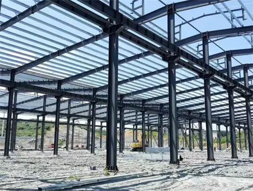 鋼板厚度對結(jié)構(gòu)強(qiáng)度影響(鋼板厚度與其他因素的關(guān)系) 鋼結(jié)構(gòu)玻璃棧道設(shè)計 第4張 鋼板厚度對結(jié)構(gòu)強(qiáng)度影響(鋼板厚度與其他因素的關(guān)系) 鋼結(jié)構(gòu)玻璃棧道設(shè)計 第4張