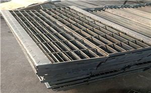 鋼格板表面處理增加重量比例(鋼格板的表面處理對(duì)鋼格板表面處理對(duì)其重量影響的詳細(xì)解析) 結(jié)構(gòu)框架施工 第4張 鋼格板表面處理增加重量比例(鋼格板的表面處理對(duì)鋼格板表面處理對(duì)其重量影響的詳細(xì)解析) 結(jié)構(gòu)框架施工 第4張