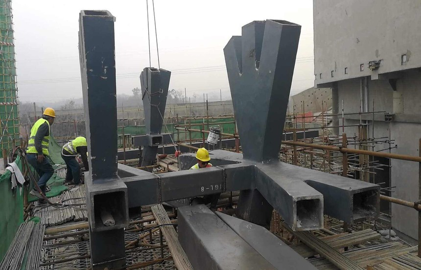 寫字樓鋼結(jié)構(gòu)安裝施工 鋼結(jié)構(gòu)施工案例 寫字樓鋼結(jié)構(gòu)安裝施工 鋼結(jié)構(gòu)施工案例