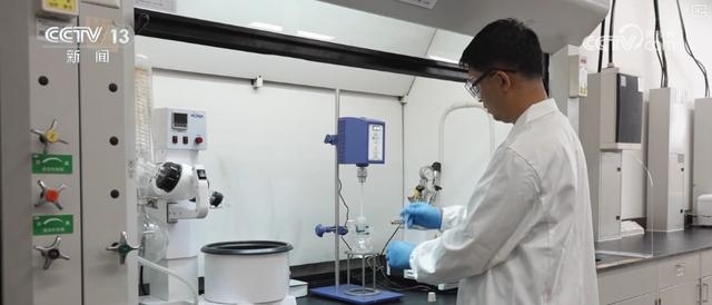 碳纖維材料的環(huán)境適應性研究，碳纖維材料環(huán)境適應性，多因素剖析與 行業(yè)新聞 第2張