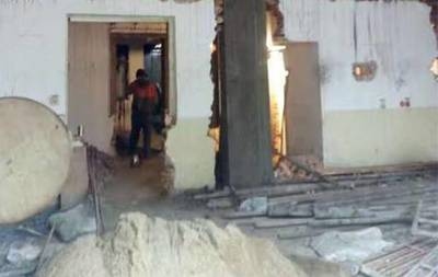 碳纖維加固施工中的安全防護措施，碳纖維加固施工，安全防護措施全解析 行業(yè)新聞 第4張